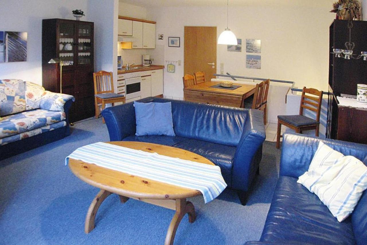 Apartment In Cuxhaven With A Shared Pool Eksteriør bilde