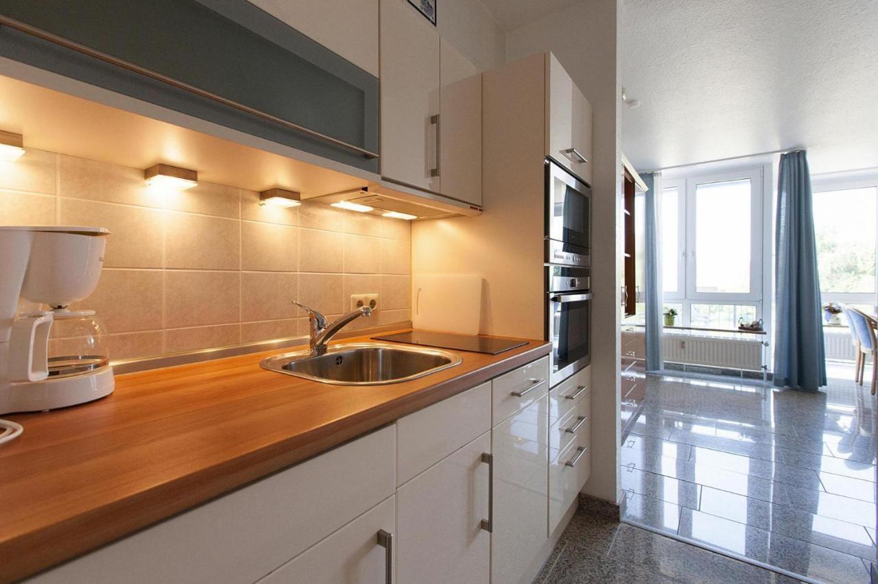 Apartment In Cuxhaven With A Shared Pool Eksteriør bilde