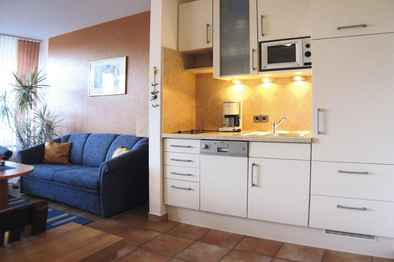 Apartment In Cuxhaven With A Shared Pool Eksteriør bilde